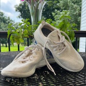 Women’s Allbirds Sneakers